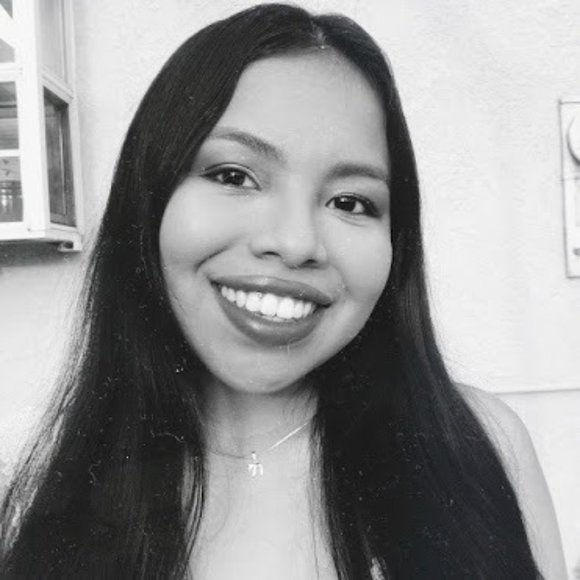 Meet your Posher, Deana - Picture 1 of 1